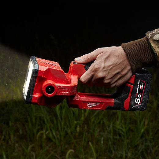 Milwaukee M18 Cordless LED Search Light 1250 lm