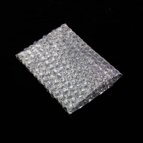 Polybubble Bag 100 x 150mm in a 500-case pack, featuring peel-and-seal closure for efficient, protective packaging.