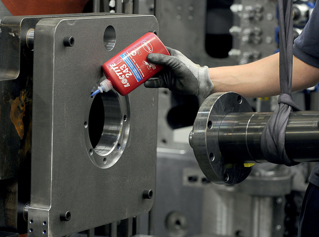 LOCTITE 243 Threadlocker Medium Strength 250ml