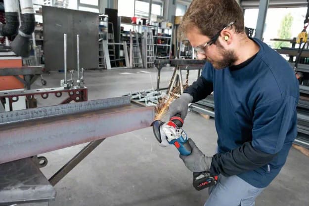 Bosch GWX 18V-10 C X-LOCK Angle Grinder 125mm (Cordless Skin Only)