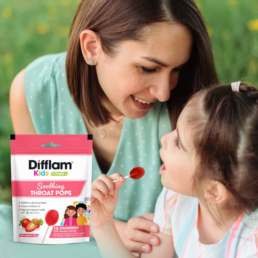 Difflam Kids Throat Pops Soothing Strawberry 3 Years + 10pk 50g