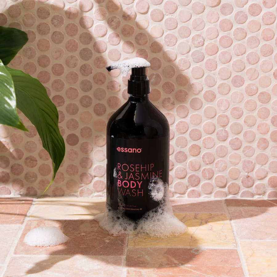 Essano Body Wash Rosehip & Jasmine 900mL