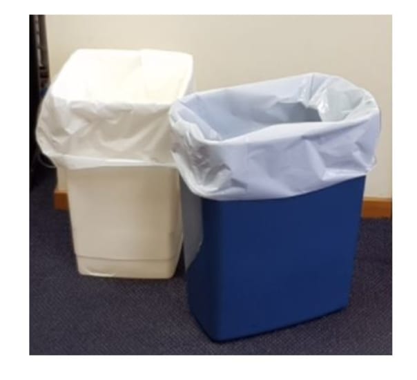 Durable white plastic bags, 30mu, 700 x 900mm, 50-Pack, ideal for storage and transport of larger items.