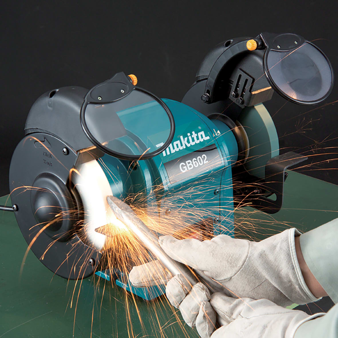 Makita 150mm Bench Grinder