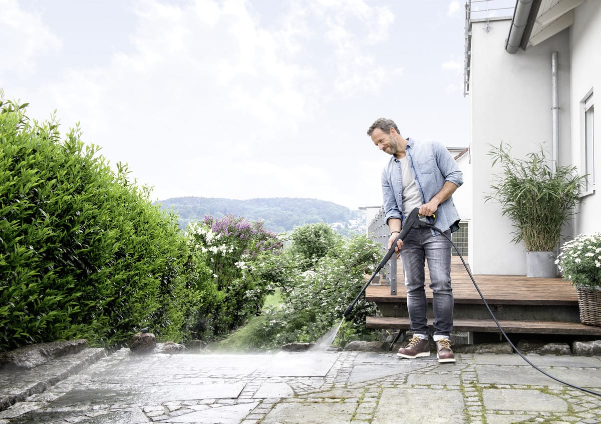 Karcher High Pressure Washer K5 Compact