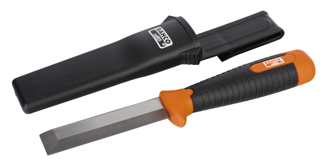 Bahco 25mm Heavy Duty Wrecking Knife with a 100mm hardened blade and ergonomic handle, perfect for heavy-duty tasks.