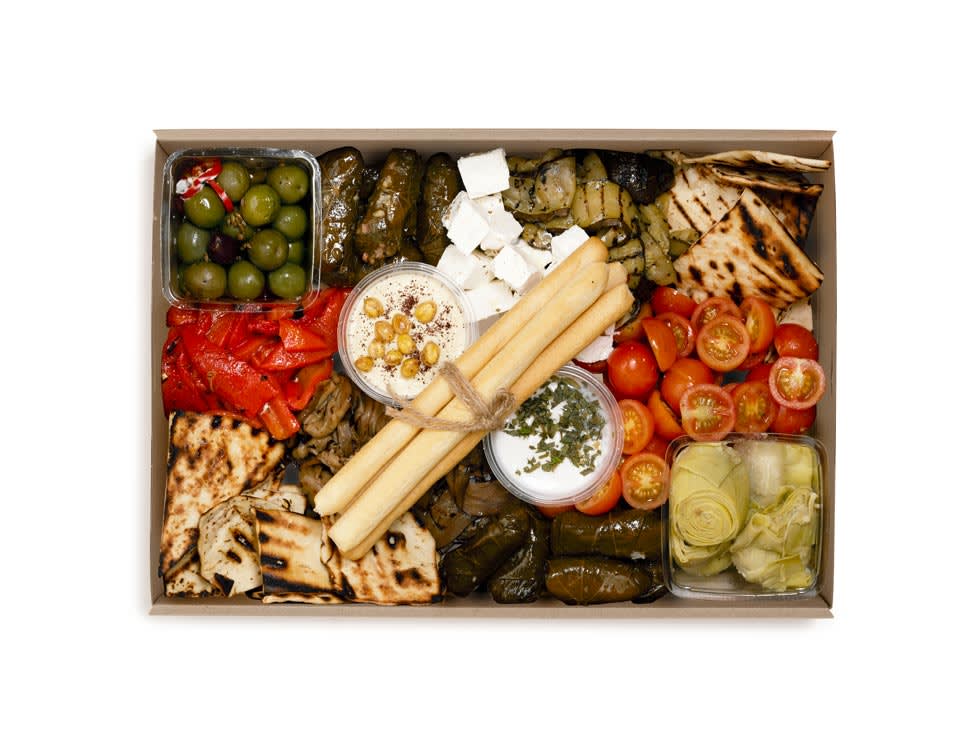 BioPak BioBoard Catering Tray Base Medium 100 (Pack)