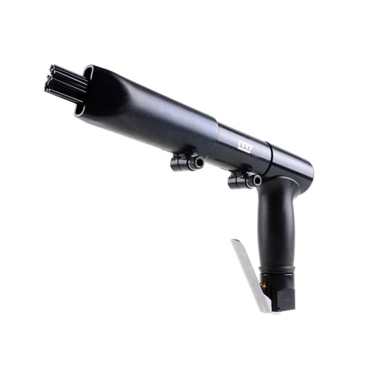 M7 Pistol Air Needle Scaler with 33mm stroke, 3700 bpm, compact design, and 19 needles for effective rust and paint removal.