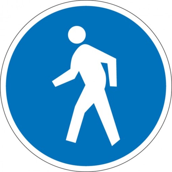 Circular blue pedestrian sign, 600mm diameter, made of durable aluminum, ensuring safety and visibility for foot traffic.