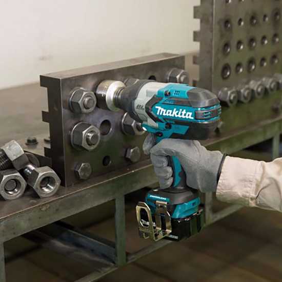 Makita 18V LXT 1/2" Impact Wrench-12.7mm (1/2") (Each)