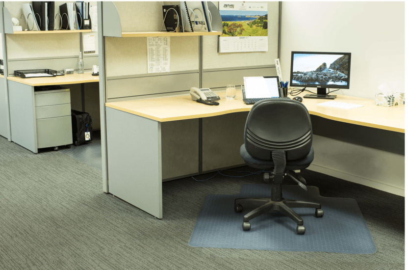 Clear vinyl chair mat 1350 x 1150mm with leather grain surface and cleated back, perfect for office flooring protection.