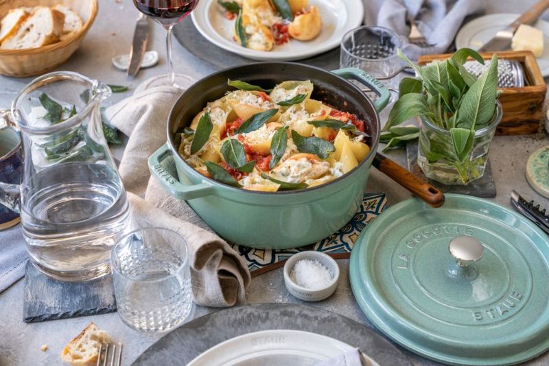 Cocotte - Staub Round 20cm (Sage)