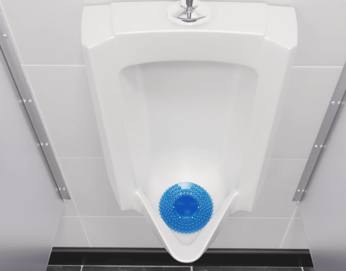 Glomesh Spiral Urinal Screen in blue, featuring Mountain Air scent and enzymatic bacteria for effective odor control.