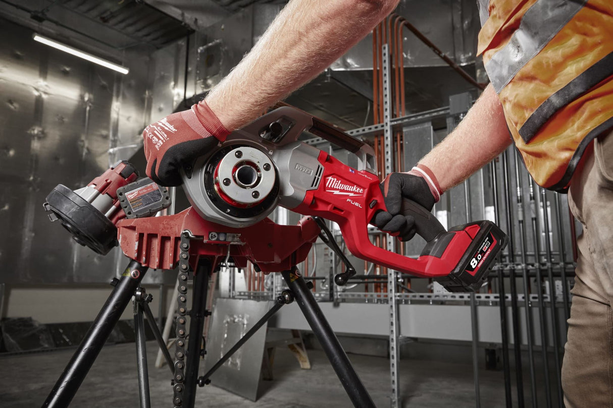 Milwaukee M18 Fuel Compact Pipe Threader