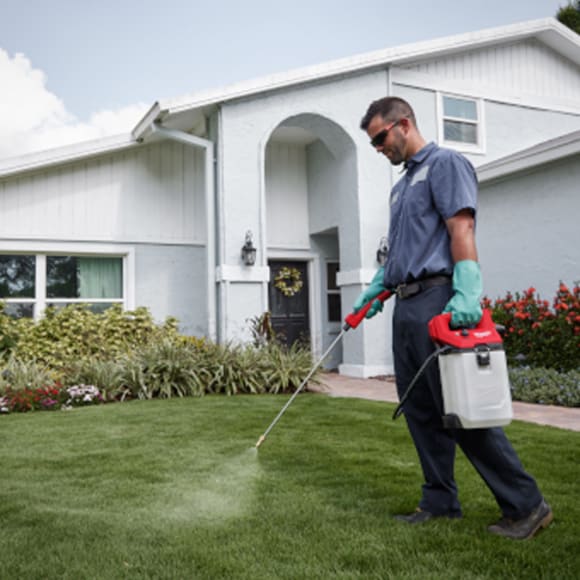 Milwaukee M12 Handheld Cordless Chemical Sprayer 4L (Each)