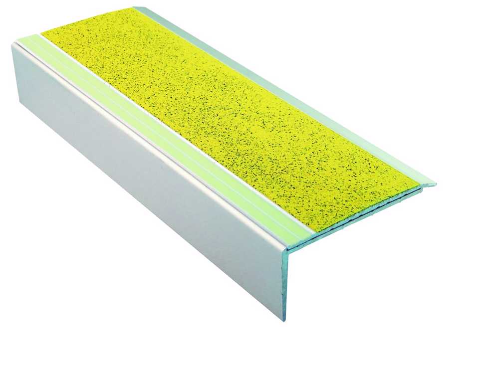 Ecoglo F15 Step Nosing - 1200mm