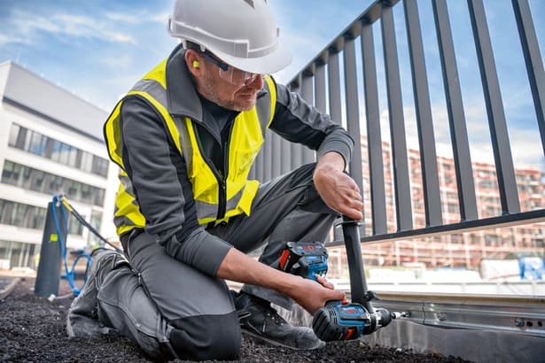 Bosch GSB 18V-150C Professional Cordless Combi (Skin Only)