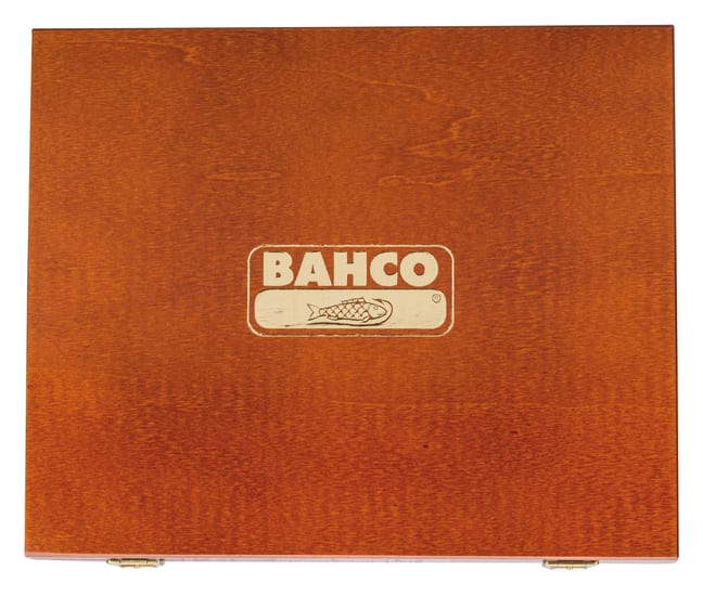 BAHCO ERGO Splitproof Woodworking Chisel Set in wooden box, featuring 6 precision ground chisels with ergonomic handles.