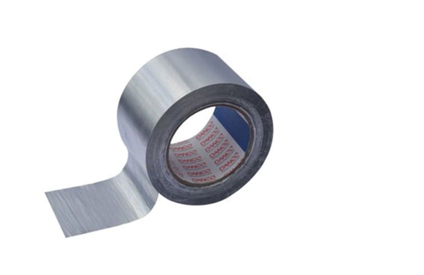 Self-wound aluminium foil tape for HVAC and construction, featuring excellent heat transfer and moisture barrier, 48mm x 50m roll.