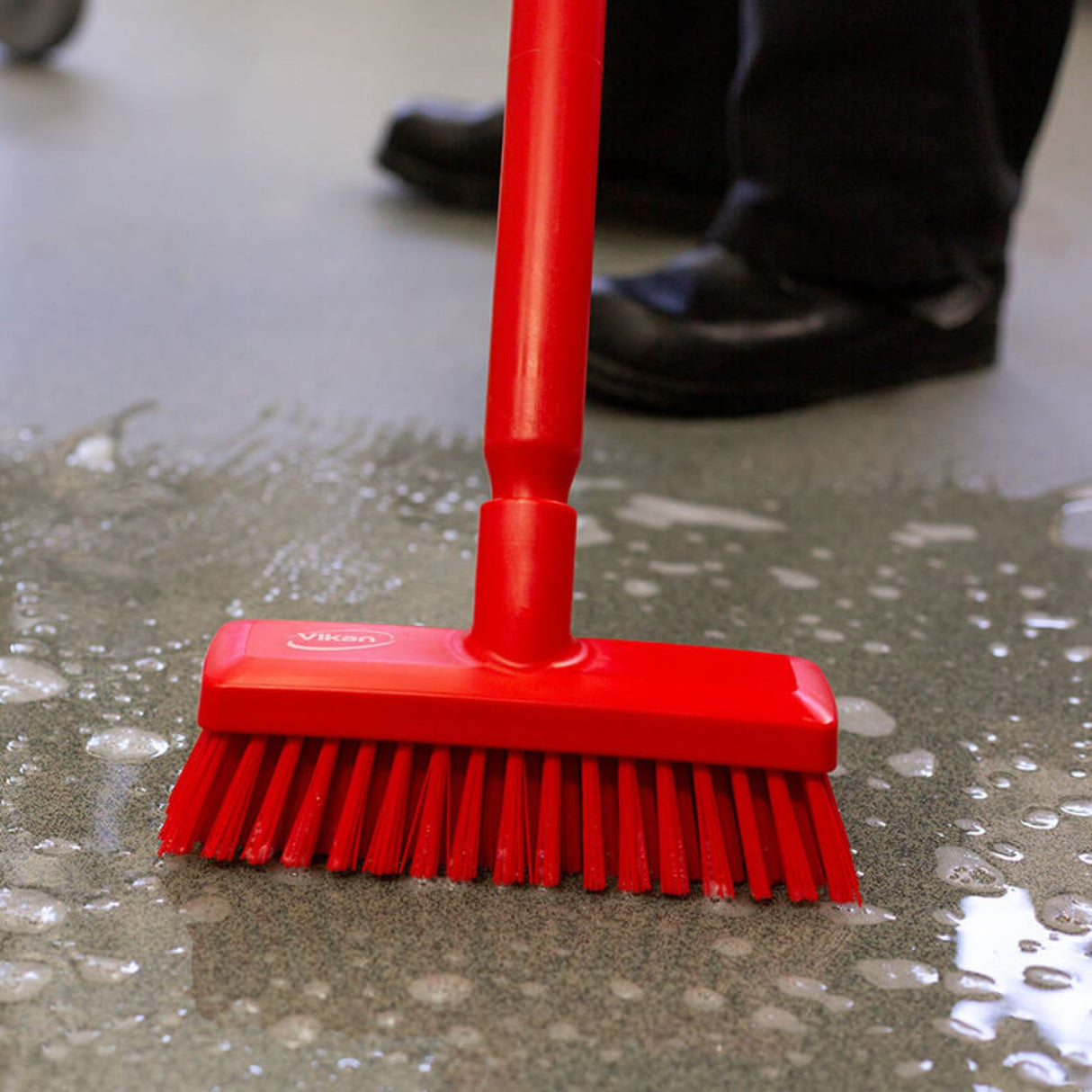 Wall/Deck Scrub Hard Bristle Red 225mm - Vikan