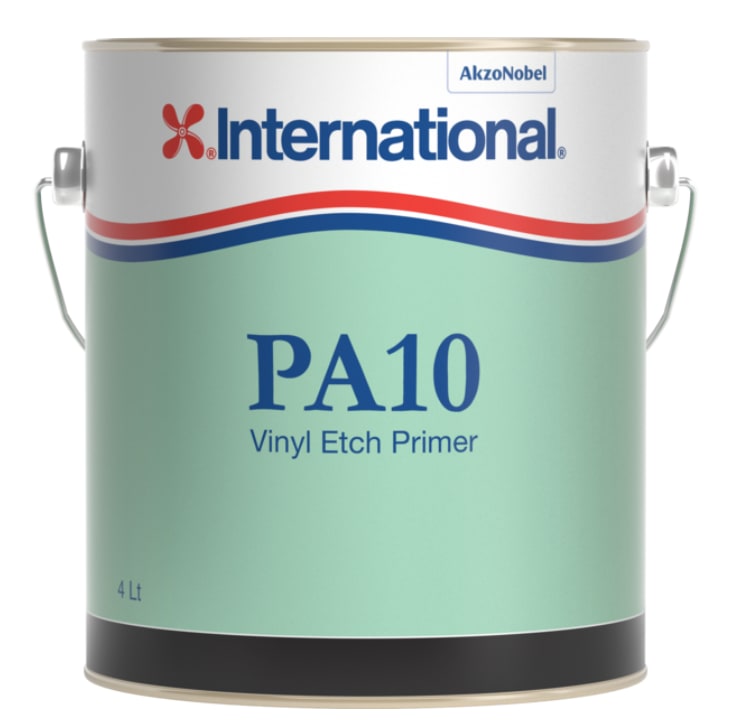 International PA 10 Black 1L
