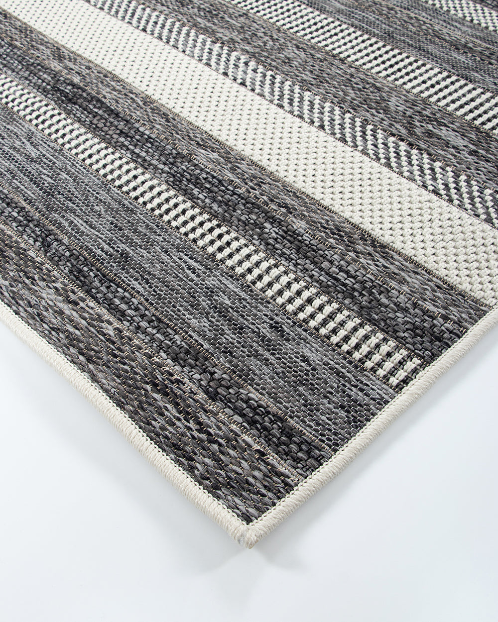 Floor Rug - Cape Cod Baltimore Black (200 x 290cm) - OLLO
