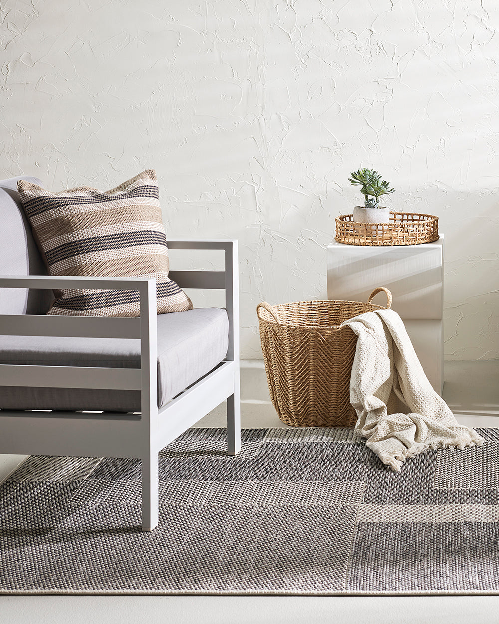 Floor Rug - Cape Cod Ardmore Black (200 x 290cm) - OLLO