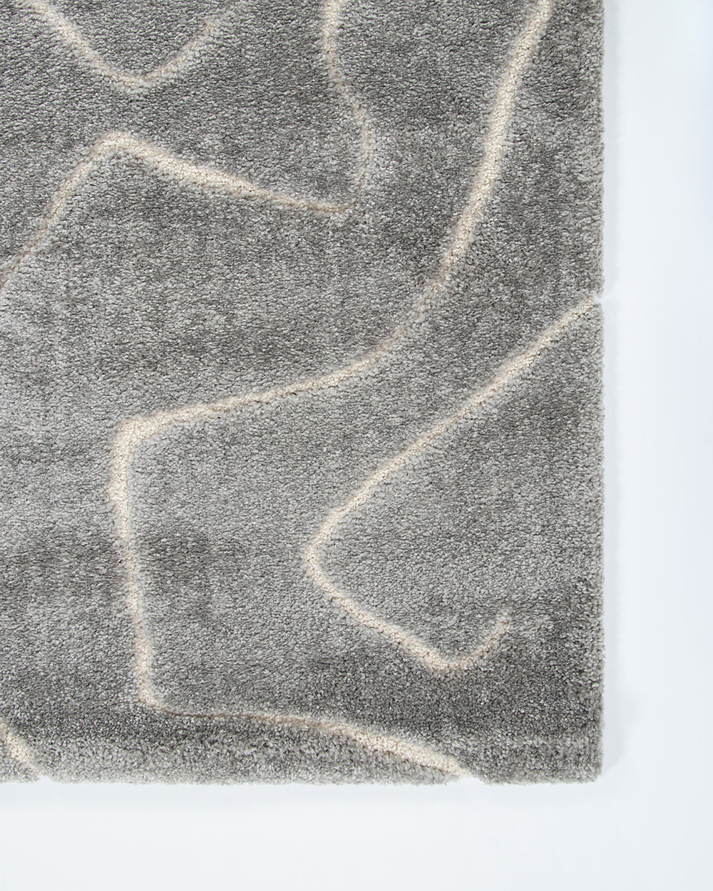 Floor Rug - Lumiere Labyrinth Silver (160 x 230cm) - OLLO