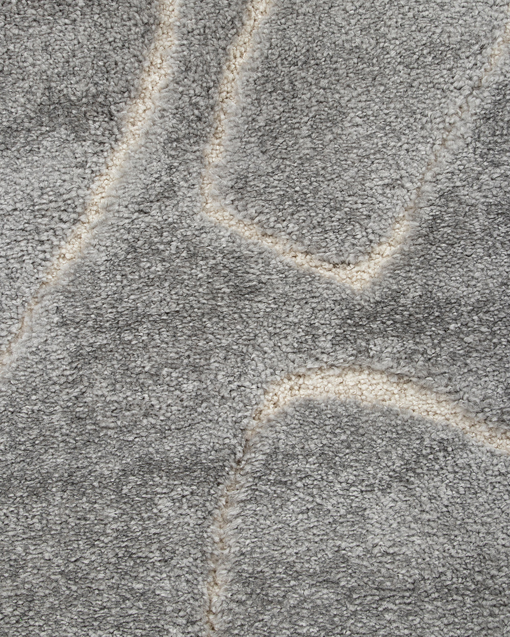 Floor Rug - Lumiere Labyrinth Silver (160 x 230cm) - OLLO