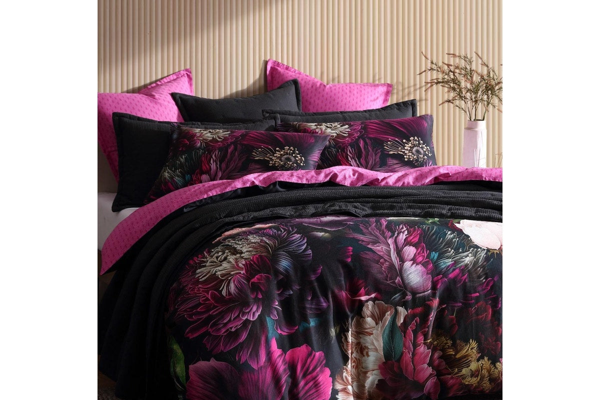 Quilt / Duvet Cover Set - Logan and Mason INNER SANCTUM PINK (Super King)