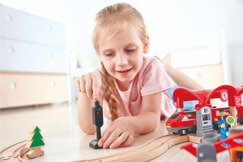 Hape Busy City Rail Set