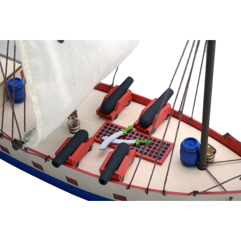 Wooden Ship & Fittings - Art & Kids: PirateShip w/paint