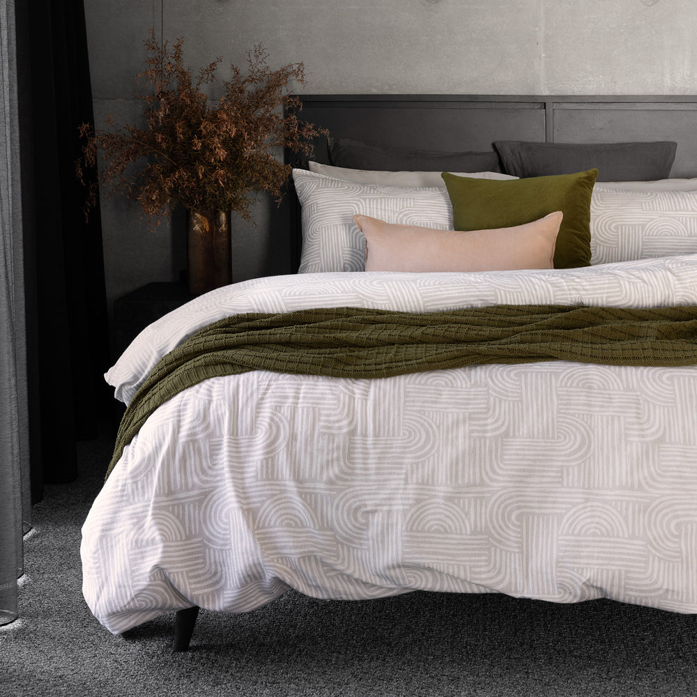 Bowie Flannelette Quilt / Duvet Cover Set Double