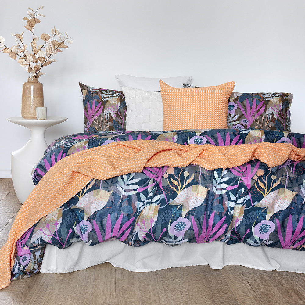 Hana Quilt / Duvet Cover Set Queen