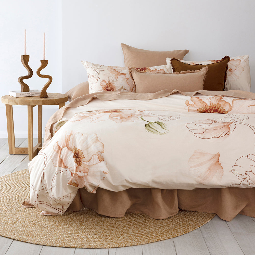 Poppy Quilt / Duvet Cover Set Queen- Bambury
