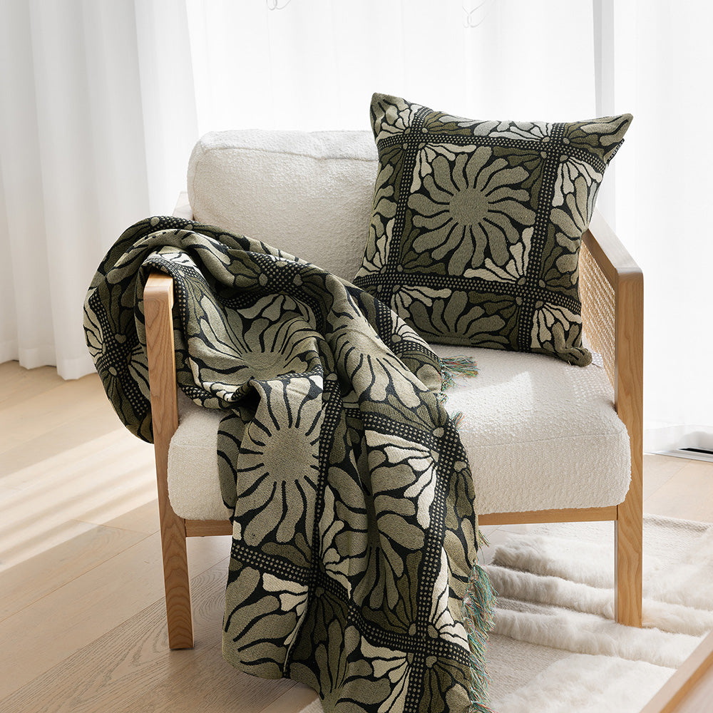 Zinnia Throw Blanket Moss
