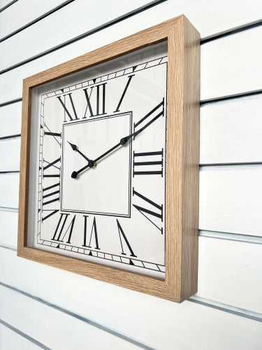 Marin Clock Natural Frame 40x40x6cm