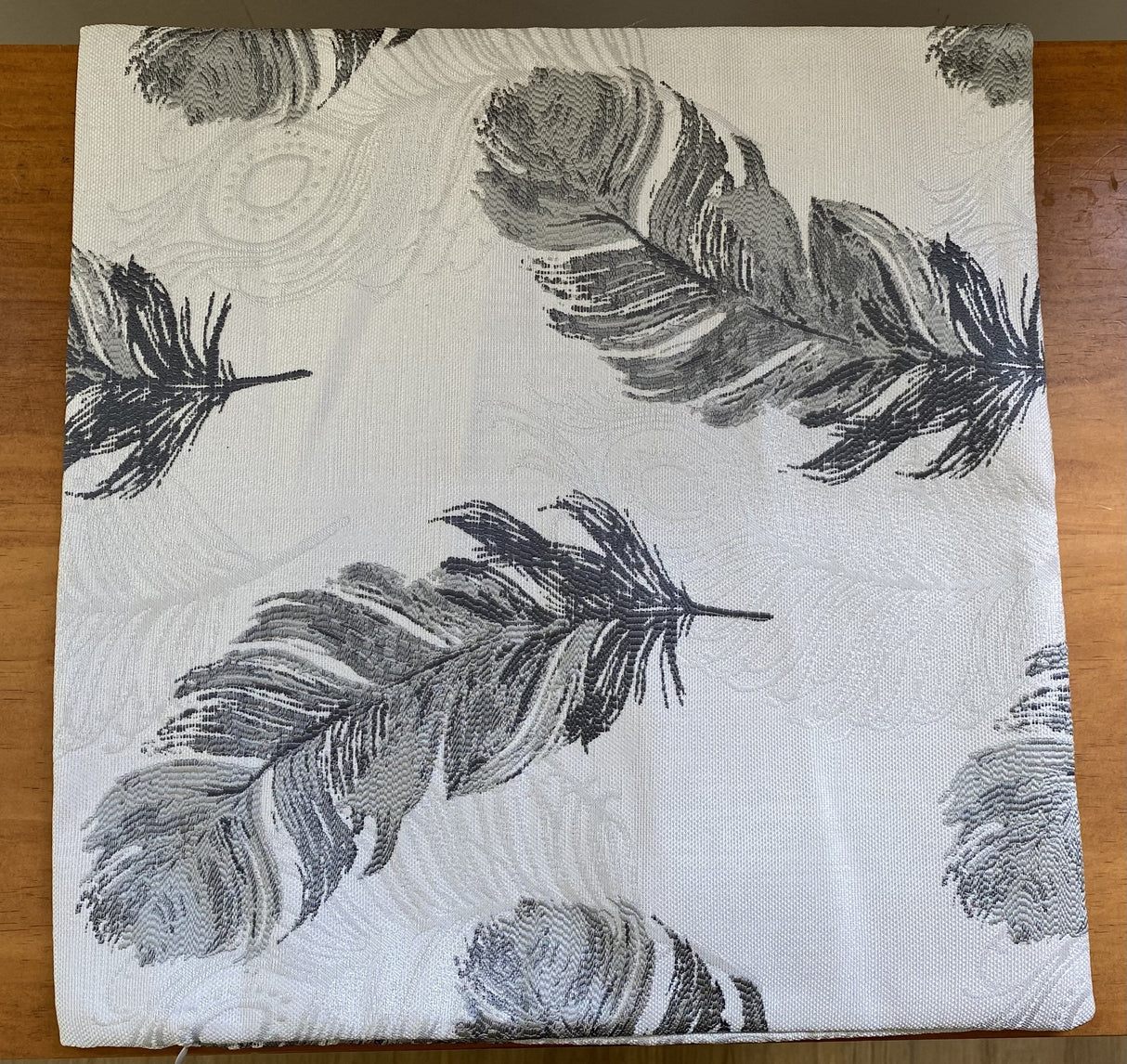 Cushion Cover Feathers Silver