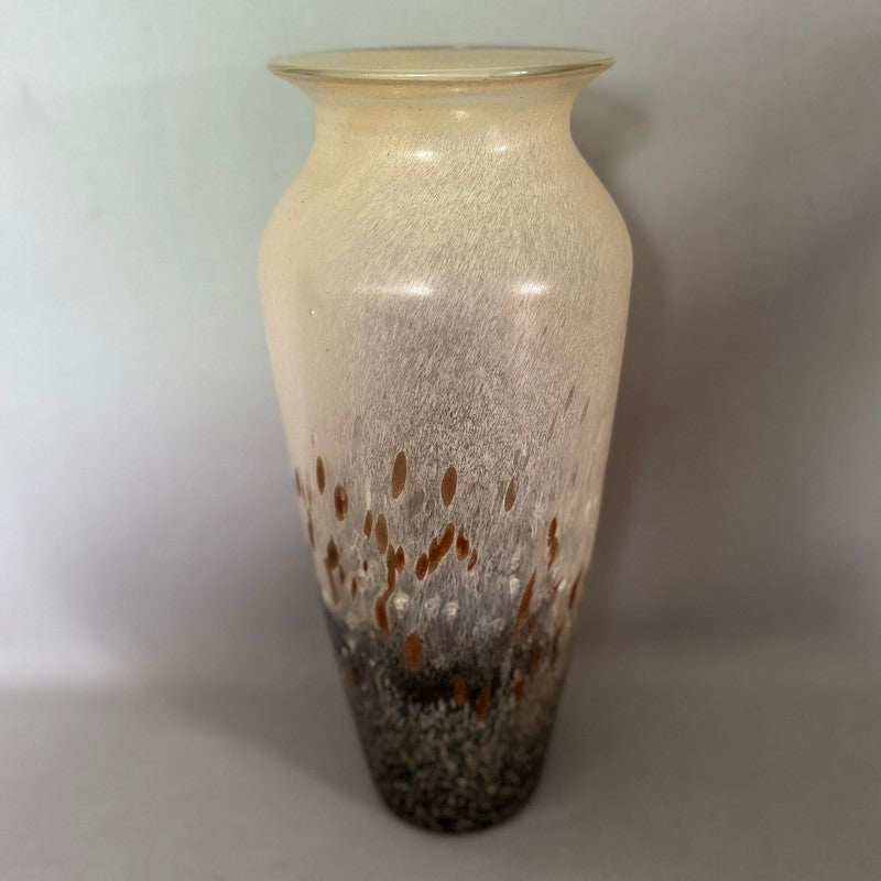 Elegant black Neutral Vase (16 x 36cm) perfect for flowers or as stylish decor for any home.