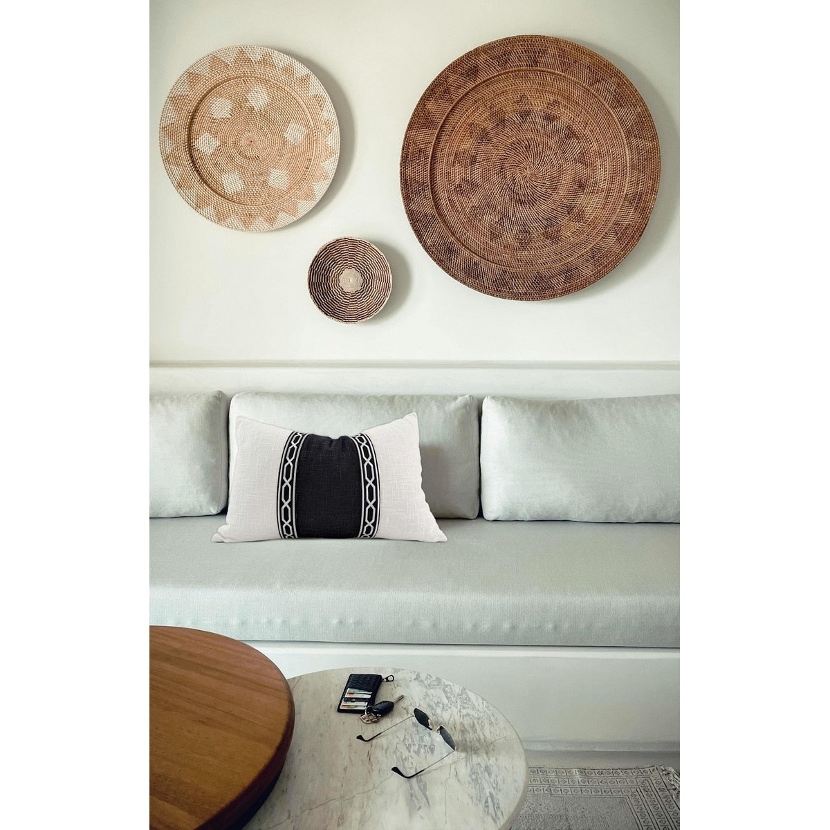 CUSHION COVER - YACHT - BLACK / WHITE - 400x600