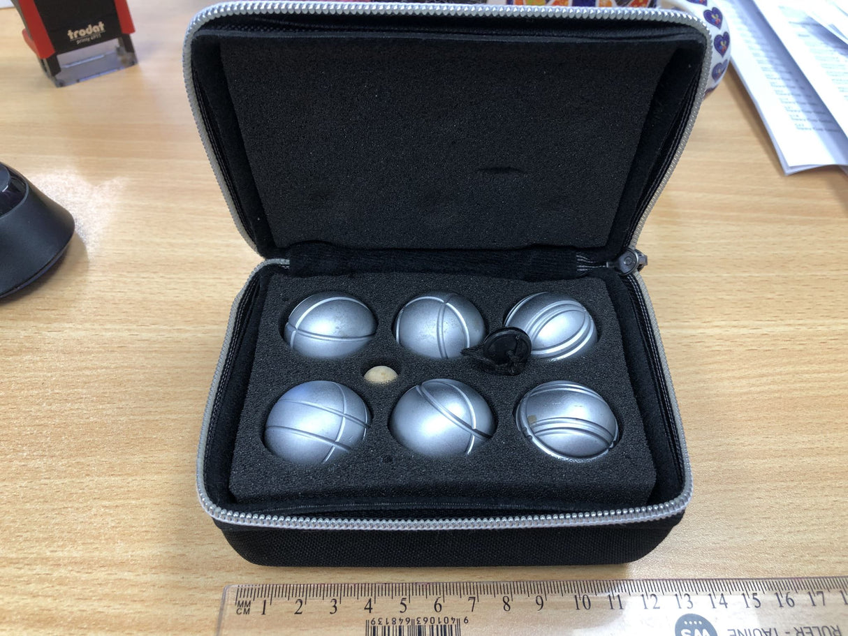 Mini Boules Set by GDESIGN – Travel-Friendly Fun