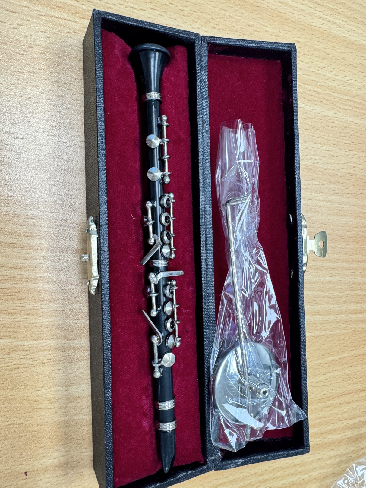 GDESIGN CLARINET ORNAMENT IN CASE