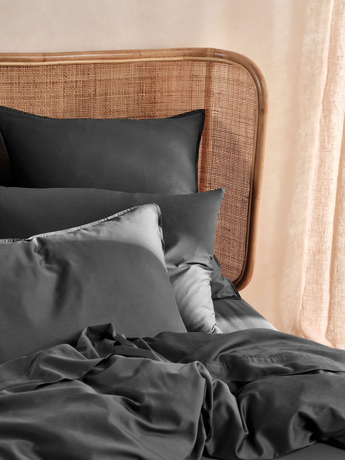 Duvet Cover Set Bamboo Cotton Sateen Linen House Nara King Charcoal