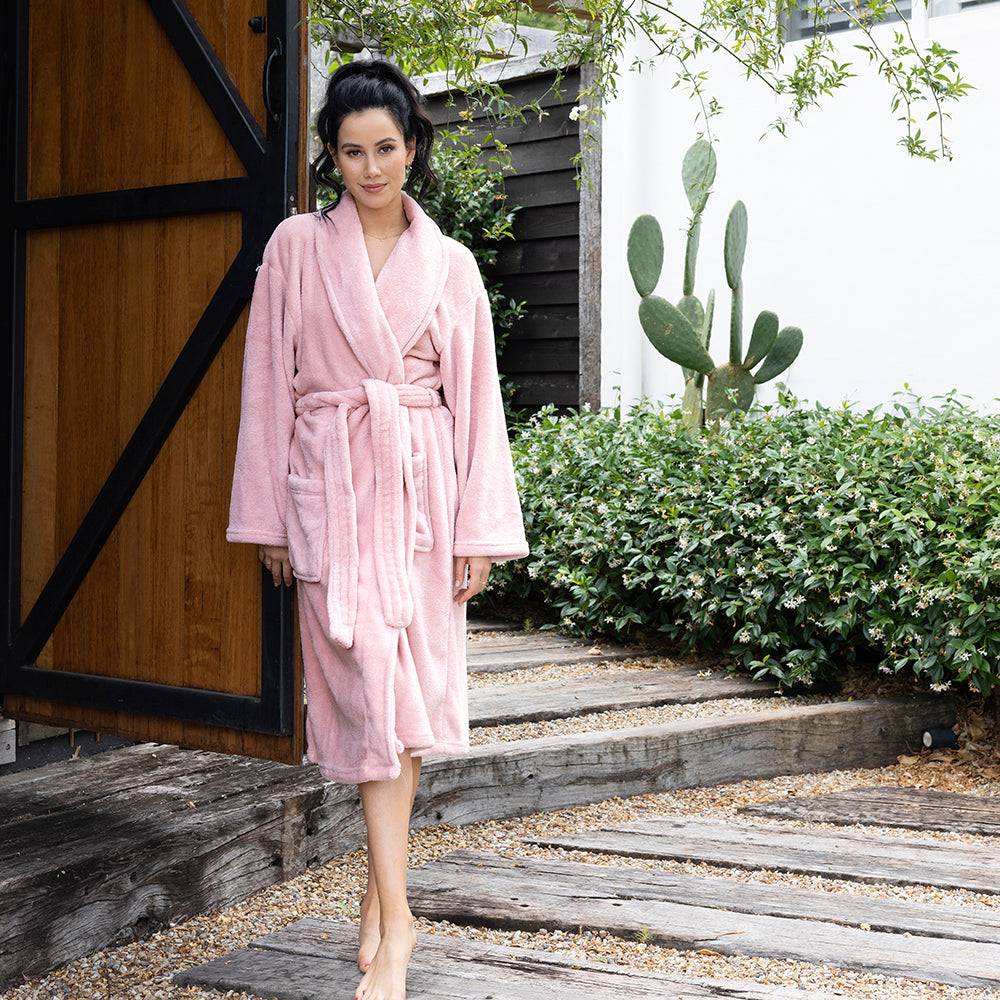 M/L Microplush Robe Blush- Bambury