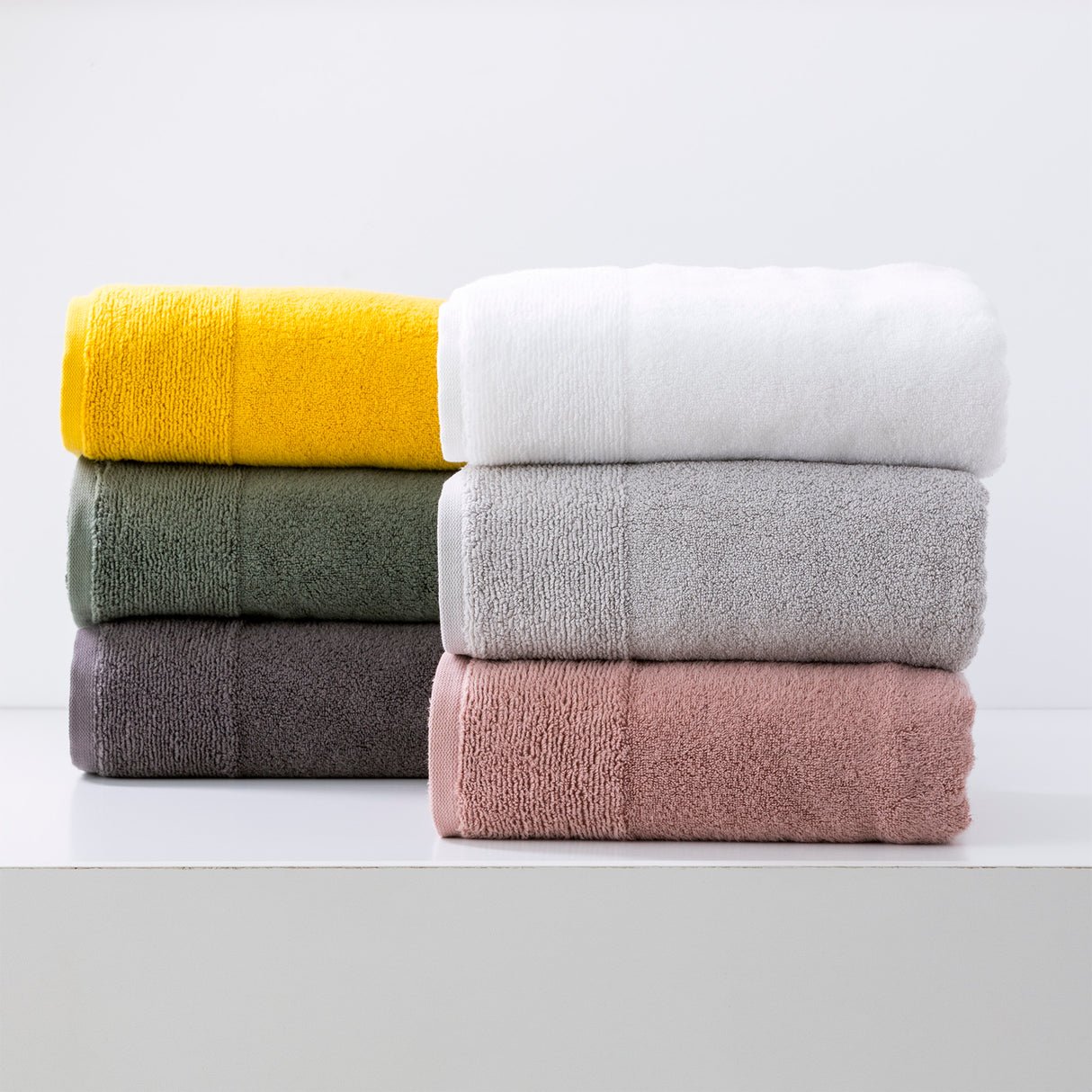 Renee Taylor Aireys 650 GSM Zero Twist 4 Piece Bath Towel Nickel