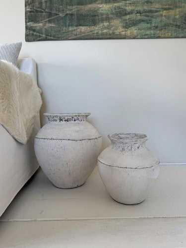 Lombok Urn - Ivy Dappled Whitewash Small (30 x 32cm)