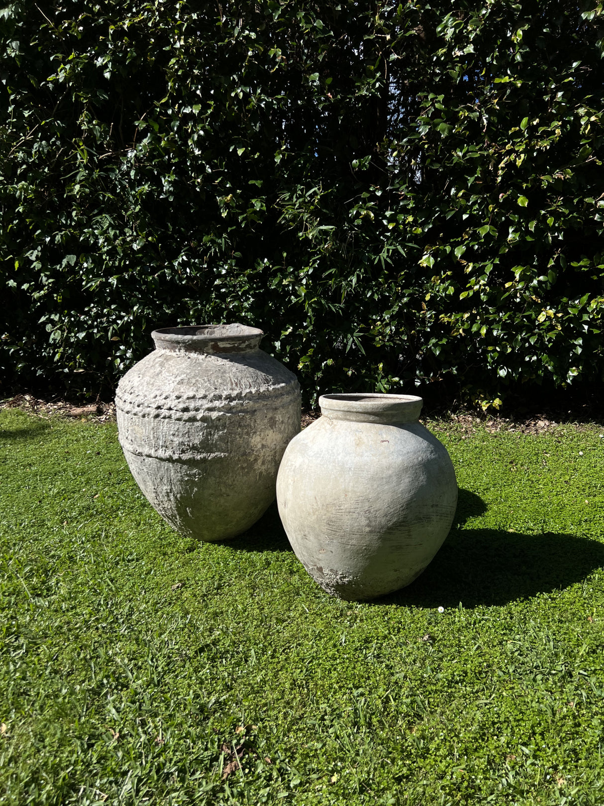 Advika Water Pot - Large (90cm)