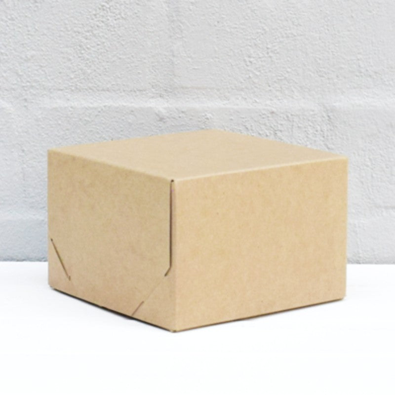 Natural kraft gift boxes measuring 15.2cm, set of 25, perfect for eco-friendly and stylish gifting for any occasion.