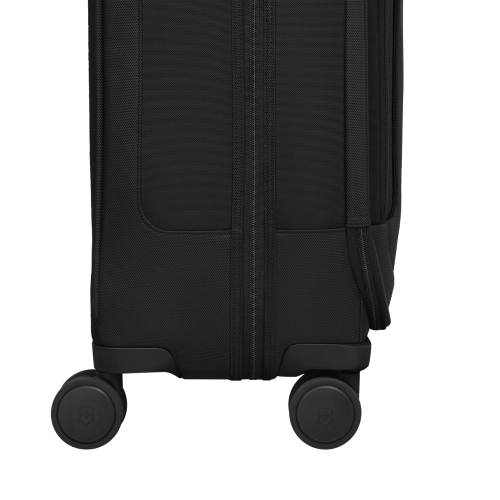 Wheeled Garment Bag - Victorinox Werks Traveler 7.0 (Black)