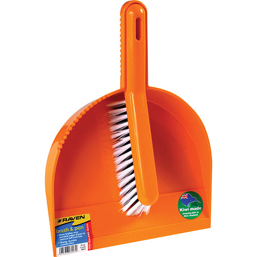 Raven Deluxe Brush / Pan Set ea